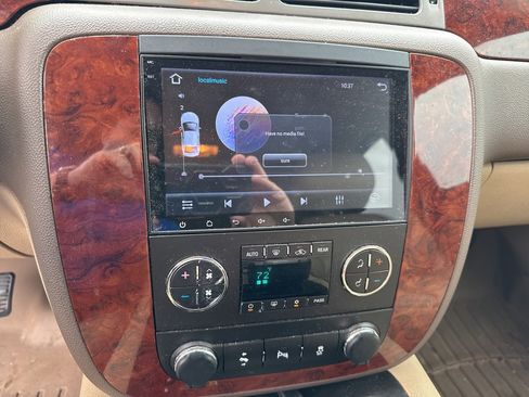 Used 2013 Chevrolet Tahoe LT w/ All-Star Edition image 9