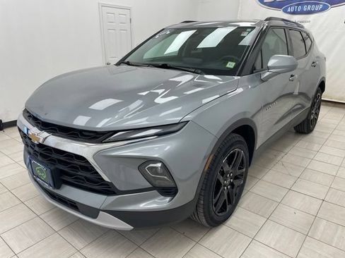 Certified 2024 Chevrolet Blazer LT w/ Convenience Package AWD/4WD image 17