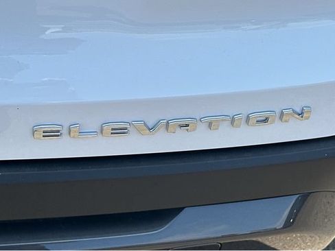 New 2026 GMC Terrain Elevation w/ LPO, Floor Liner Package FWD image 32
