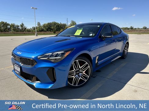 Used 2022 Kia Stinger GT1 image 1