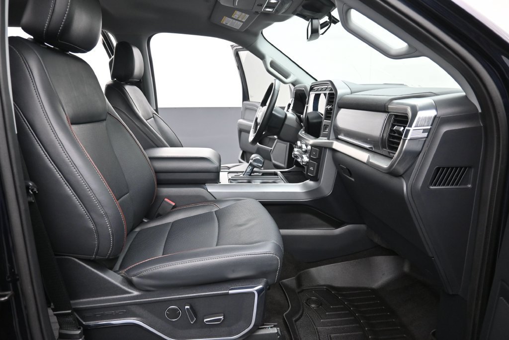 Used 2021 Ford F150 Lariat RWD image 6