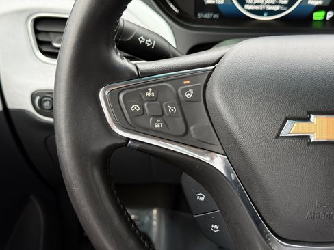 Used 2020 Chevrolet Bolt LT FWD image 28