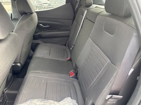 Certified 2024 Hyundai Santa Cruz SEL image 11