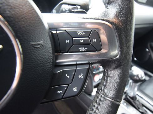 Used 2017 Ford Mustang Premium image 27