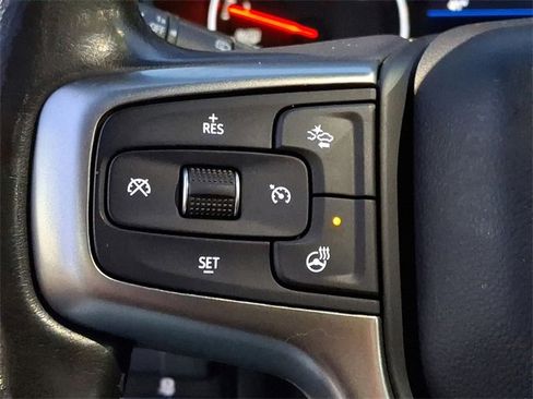 Used 2021 Chevrolet Tahoe Z71 w/ Z71 Signature Package image 27