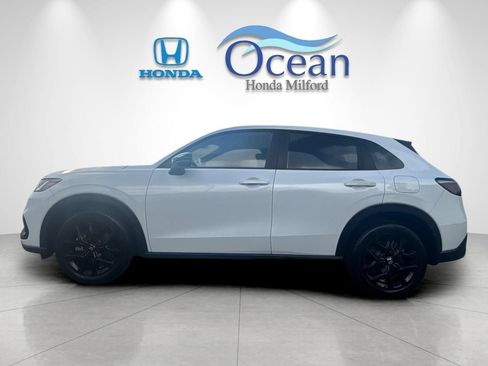 Used 2024 Honda HR-V Sport image 6
