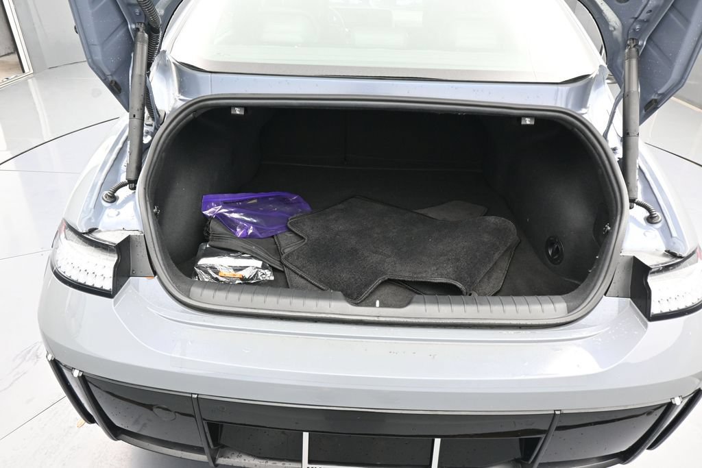Used 2025 Hyundai Ioniq 6 SEL RWD image 37
