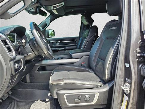Used 2022 RAM 1500 Laramie AWD/4WD image 13