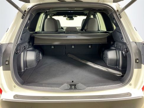 Used 2025 Subaru Forester Premium image 26