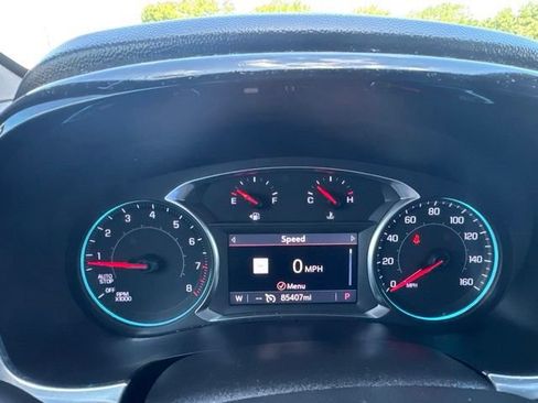 Used 2023 Chevrolet Traverse RS w/ LPO, Floor Liner Package AWD/4WD image 17