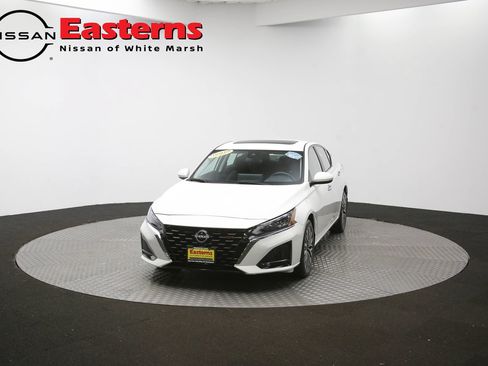 Used 2024 Nissan Altima 2.5 SV w/ SV Premium Package AWD/4WD image 53