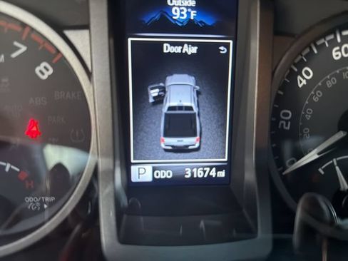 Used 2023 Toyota Tacoma TRD Pro AWD/4WD image 13