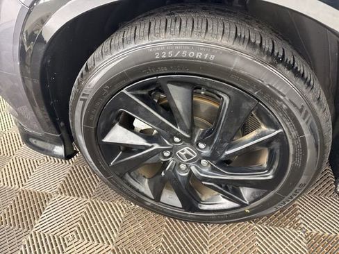 Certified 2022 Honda HR-V Sport image 36