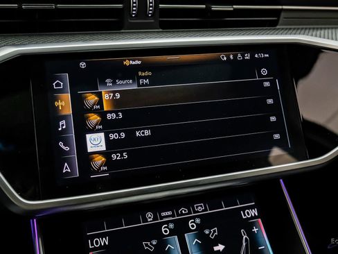 Used 2023 Audi RS 6 w/ Black Optic Package image 80