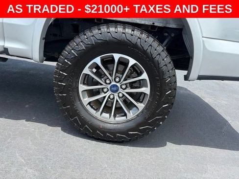 Used 2019 Ford F150 Lariat w/ Equipment Group 502A Luxury RWD image 10