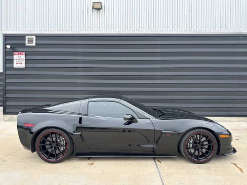 Used 2011 Chevrolet Corvette Z06 RWD image 27