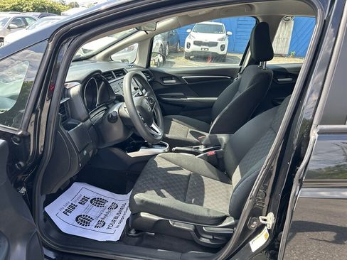 Used 2017 Honda Fit LX image 9