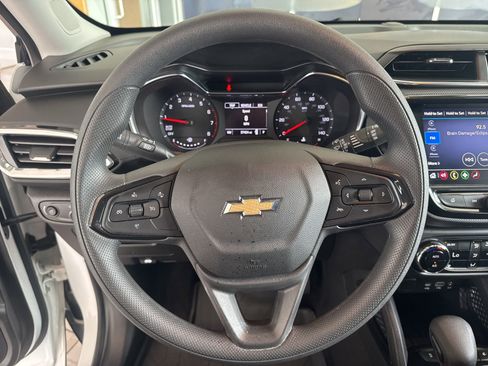 Used 2023 Chevrolet TrailBlazer LT w/ Convenience Package image 22