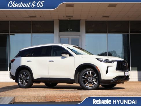 Used 2024 INFINITI QX60 Luxe AWD/4WD image 2