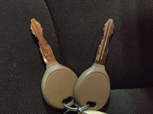 Used 2016 Jeep Wrangler Sport image 32