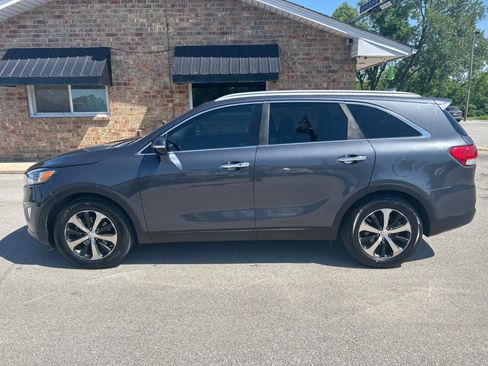 Used 2016 Kia Sorento EX w/ EX Premium Package FWD image 10