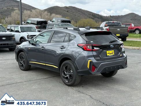 Used 2025 Subaru Crosstrek 2.5i Sport AWD/4WD image 3