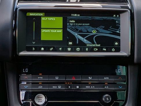 Used 2020 Jaguar F-PACE Premium image 10