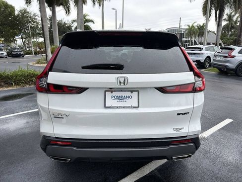 Used 2023 Honda CR-V Sport image 7