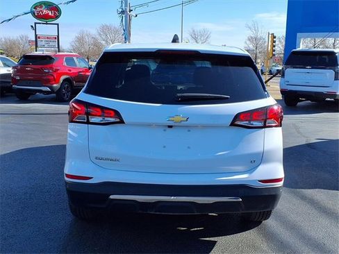 Used 2024 Chevrolet Equinox LT w/ LPO, Floor Liner Package image 20