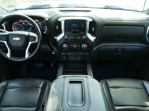 Used 2020 Chevrolet Silverado 2500 LT w/ Texas Edition RWD image 26