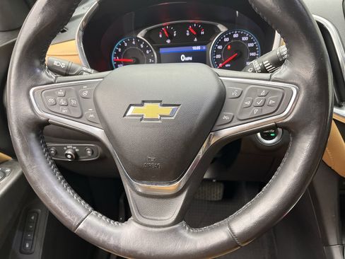 Used 2020 Chevrolet Equinox Premier image 13