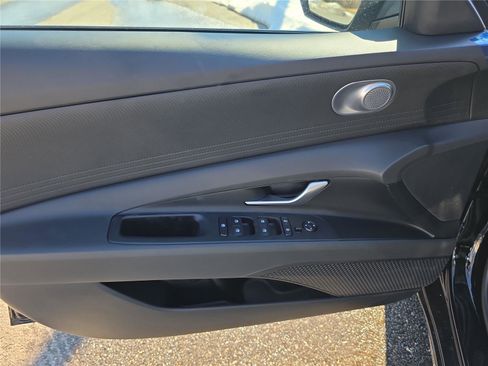 New 2026 Hyundai Elantra Blue image 11