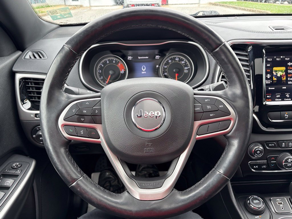 Used 2020 Jeep Cherokee High Altitude AWD/4WD image 32