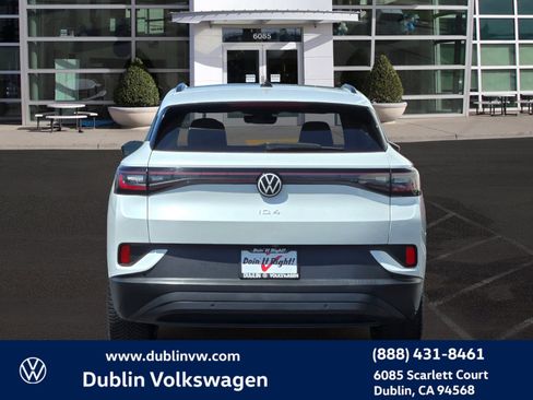Used 2023 Volkswagen ID.4 Pro S RWD image 5