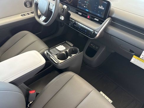 New 2026 Hyundai Ioniq 5 SEL RWD image 16