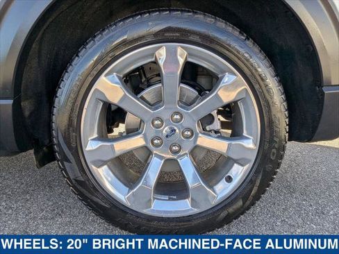 Used 2020 Ford Explorer Platinum w/ Premium Technology Package image 9