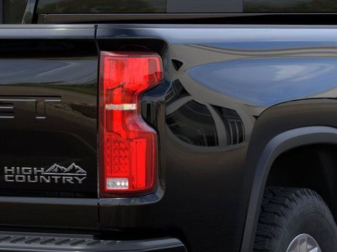 New 2026 Chevrolet Silverado 3500 High Country w/ Technology Package AWD/4WD image 11