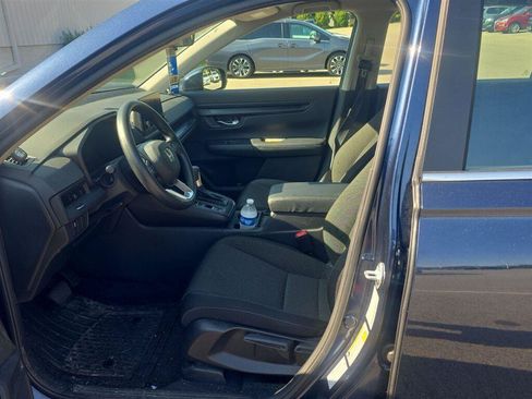Used 2024 Honda CR-V LX image 9