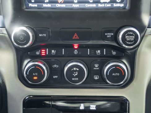 Used 2021 RAM 1500 Laramie image 29