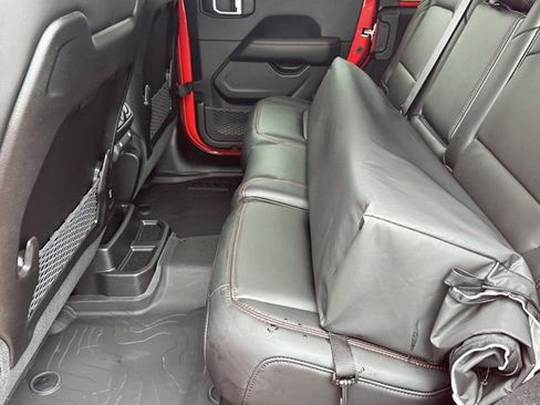 New 2026 Jeep Wrangler Unlimited Rubicon image 21