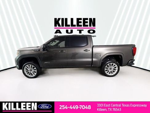 Used 2019 GMC Sierra 1500 AT4 w/ AT4 Premium Package image 4