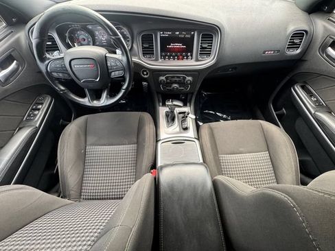 Used 2020 Dodge Charger Scat Pack RWD image 20