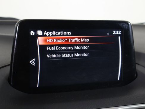 Used 2017 MAZDA MAZDA3 Touring image 34