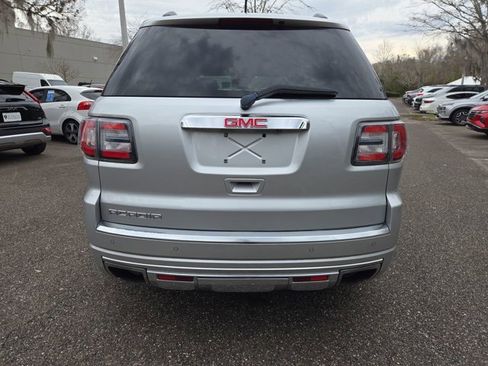 Used 2015 GMC Acadia Denali image 4