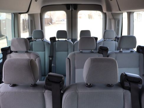 Used 2017 Ford Transit 350 XLT image 24