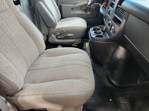 New 2025 Chevrolet Express 3500 w/ Power Convenience Package image 17