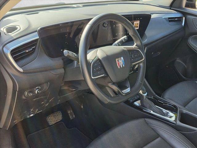 Used 2024 Buick Encore GX Sport Touring w/ Advanced Technology Package FWD image 9