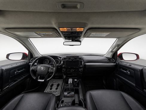 Used 2020 Toyota 4Runner TRD Off-Road Premium w/ Moonroof Package AWD/4WD image 22