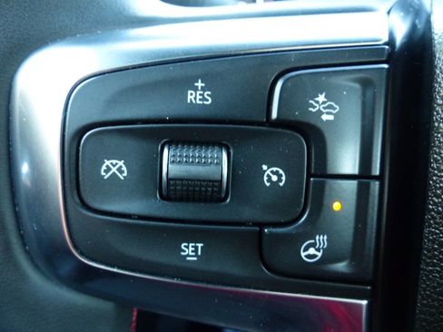 Used 2025 Chevrolet Blazer RS w/ Enhanced Convenience Package image 24