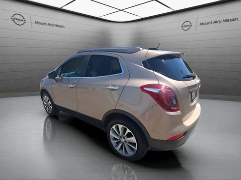 Used 2019 Buick Encore Preferred AWD/4WD image 6